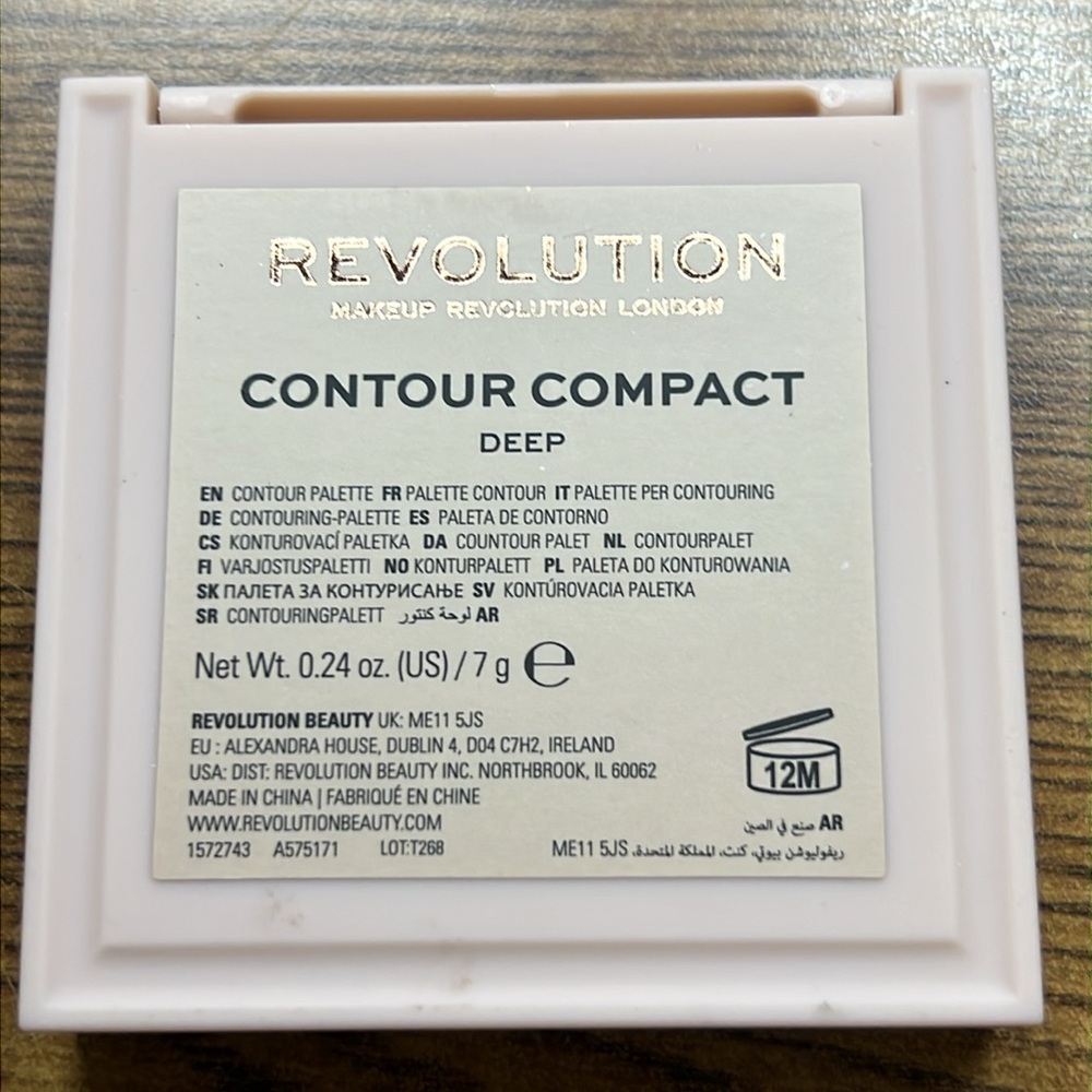 Revolution Contour Powder Compact 3 Color “Deep” - Picture 5 of 11